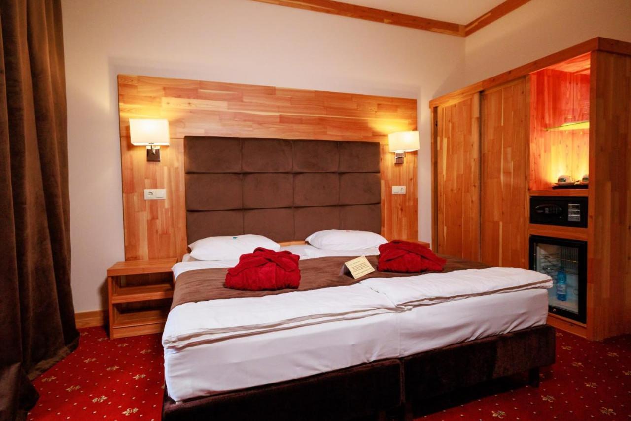 ירמכה Romantik Spa Hotel מראה חיצוני תמונה
